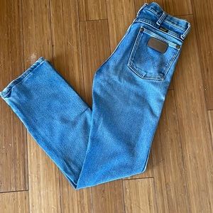 Women’s vintage wrangler jeans, have only worn a few times. Great shape
